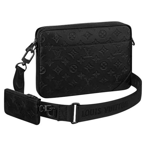 louis vuitton man bag black.